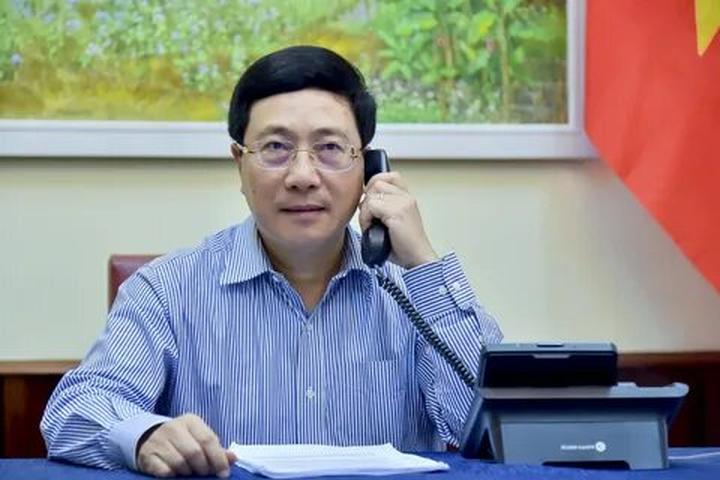 Xu hướng Sốc nặng với 